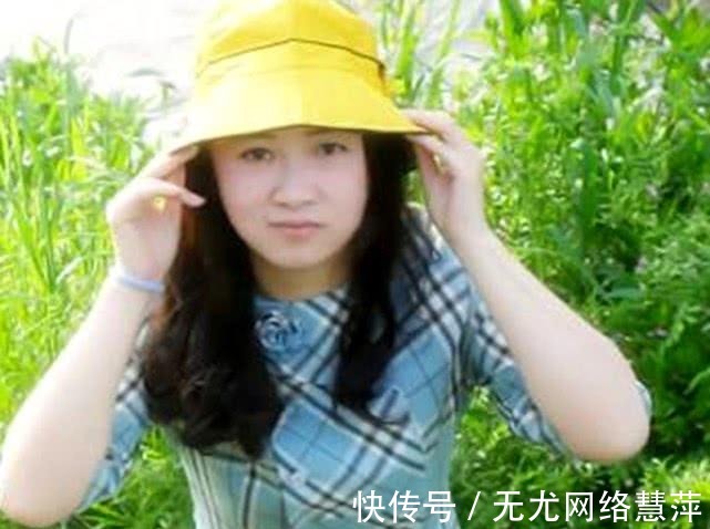 凰权|她是知名的美女作家, 生活中是一名女警察, 靠小说一炮而红