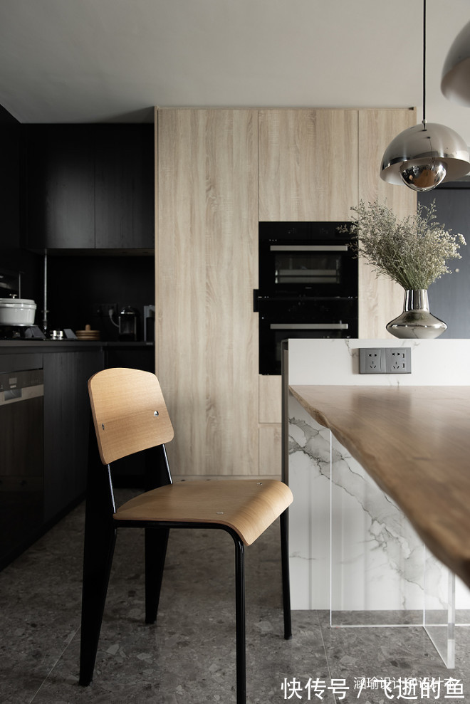 看81平米一居室是如何更有空间感