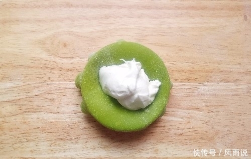 教你自制糯米糍雪糕,软糯香甜真好吃,学会后,夏天来了不用买