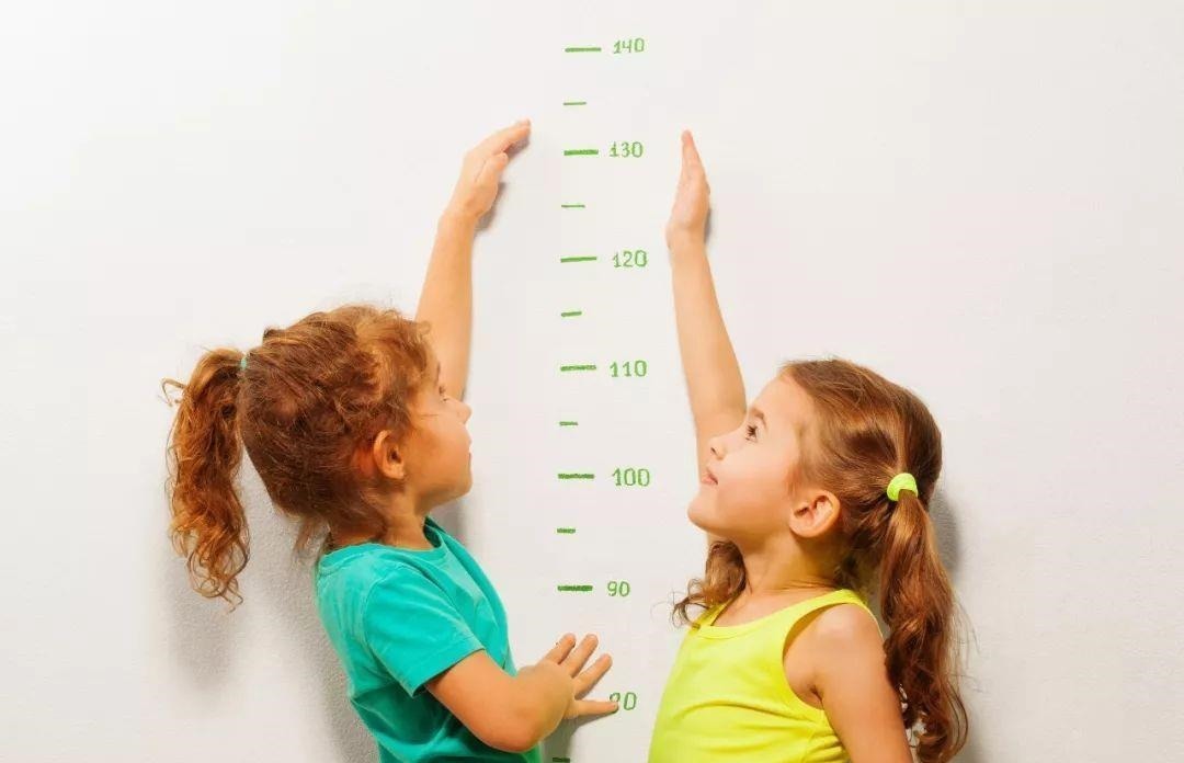 维特鲁威人|若宝宝的这四个身体部位突出,将来可能是高个,不用担心身高问题