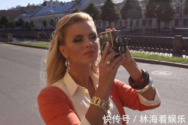 体育俱乐部|俄罗斯女神因身材太火退役,运动颜值两不误,双面人生均是赢家