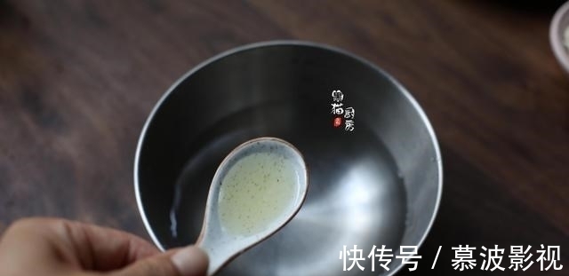 脸色|最近每天早餐喝一碗“五白羹”,不用5块钱,肠胃舒服脸色不暗黄