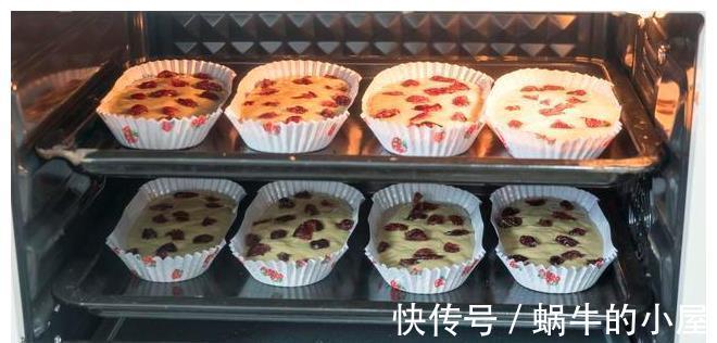 小米|小米别再熬粥喝了,加1块南瓜搅一搅,香甜又软糯,比蛋糕还好吃