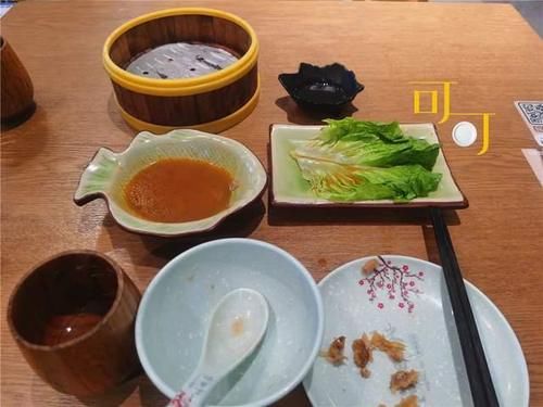  吃饭|一个人在粥铺里不喝粥，看我点了些什么下酒菜，61元晚餐还行吧