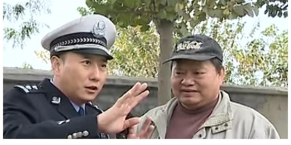朱子语类|喜剧的内核是悲剧？曾在节目中让人大笑谭警官，为何自己抑郁了