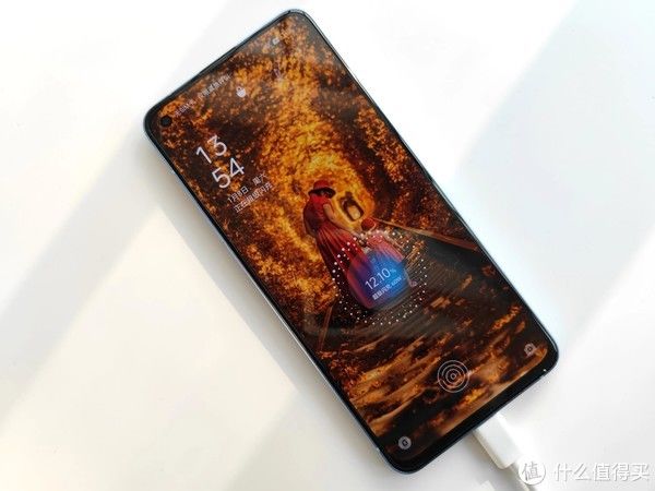 手机|高颜值的自拍神器，OPPO Reno7的上手体验来了