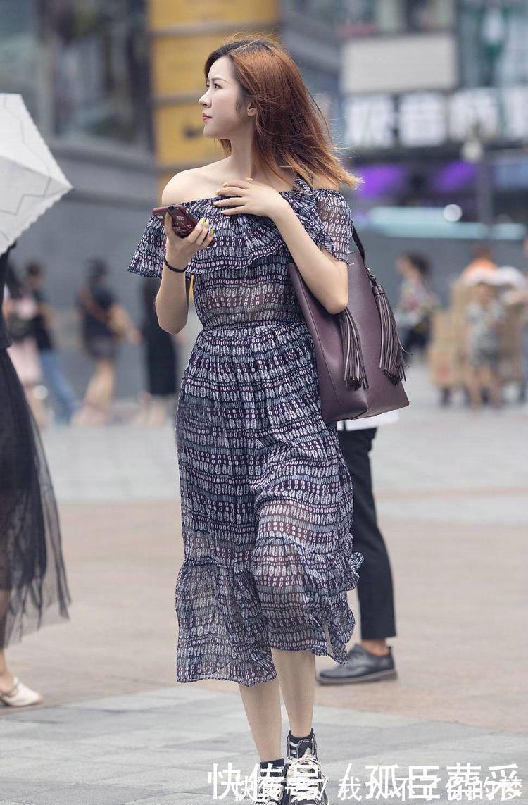 修饰|美女各有特色的穿搭,非常的修饰身姿打造迷人气质!