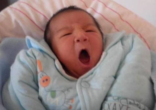 父母|“话痨”父母能培养出聪明娃?4个好处胜过沉默,你说对了吗?