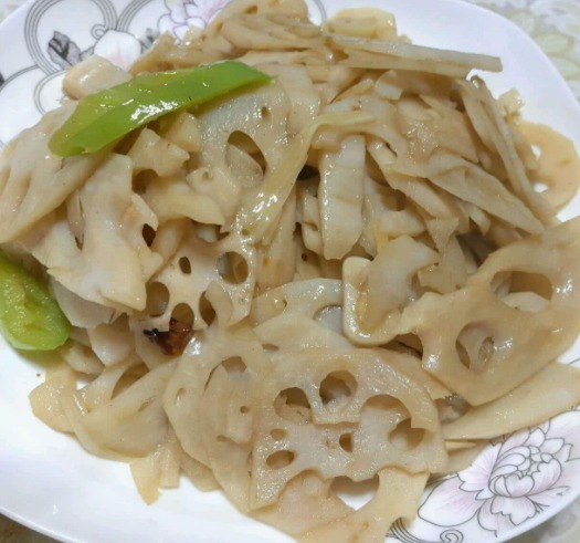 几道超级好吃的家常菜,做法简单,汤汁也够味,下酒下饭都是最佳