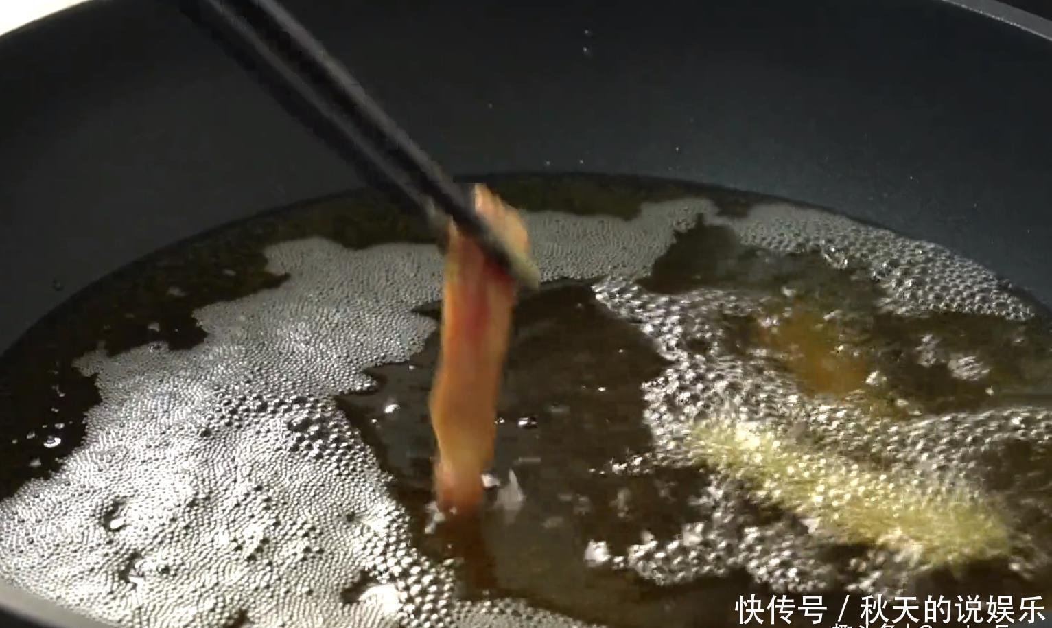 炸藕盒|年夜饭必备酥肉,不加面粉不加水,外脆里嫩,放凉了吃也很脆