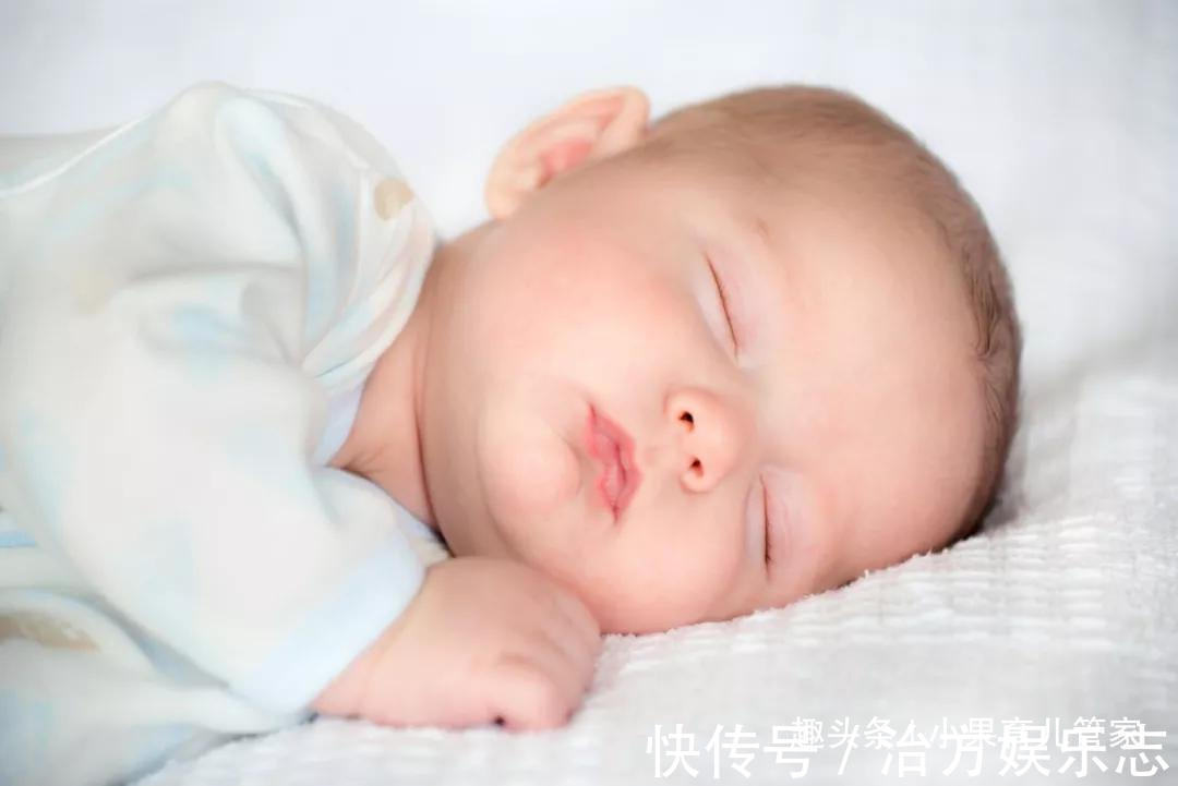 作息指南|0~1 岁婴儿的作息指南,照着做养出健康宝宝,快收了