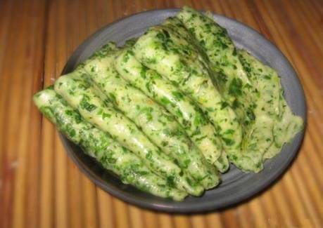 面糊|芹菜最好吃的做法,不炒,不凉拌,上桌后一点都不剩