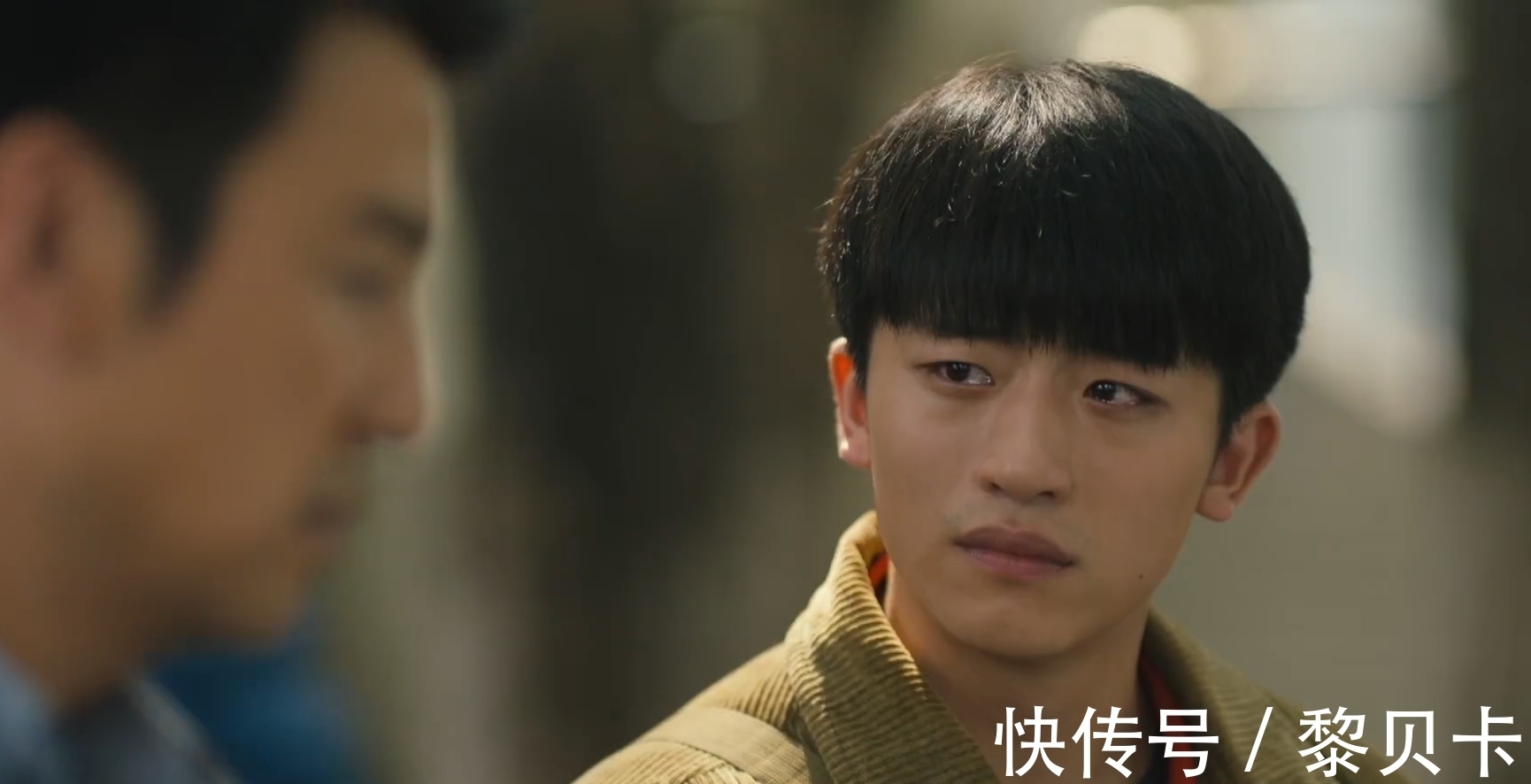 人世间&《人世间》从楠楠墓碑推测，至少有两处原著情节没有改