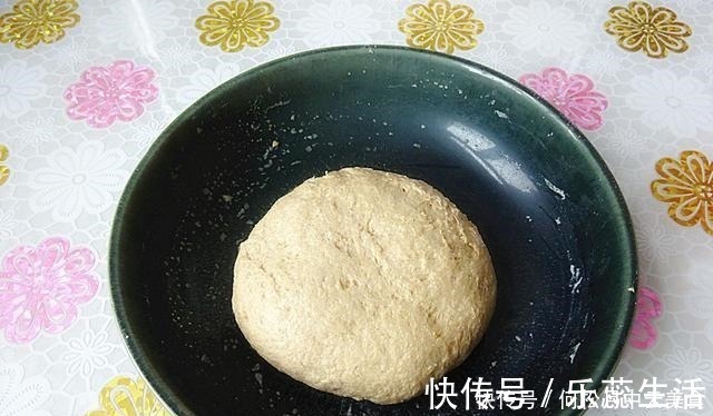 瘦身|夏天，少吃米饭馒头多吃它，暄软醇香，辅助瘦身，简单好做零难度！