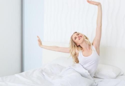 气色|女性45岁后,每天服用一片叶酸,身体或会收获哪些好处呢?