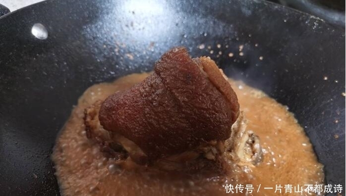 不油不腻,好吃不过走油蹄膀!