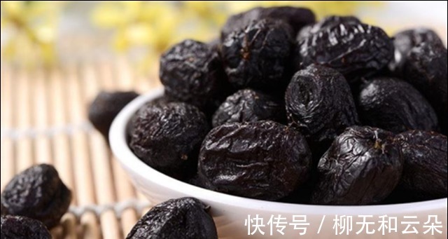 滋补美食|女人临近30岁,别总吃红枣,常吃这5种滋补美食,让你气色好!