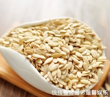 维生素e|早餐粥里加三样,排便好皮肤亮,每天这样吃,气血足脸色也红润!