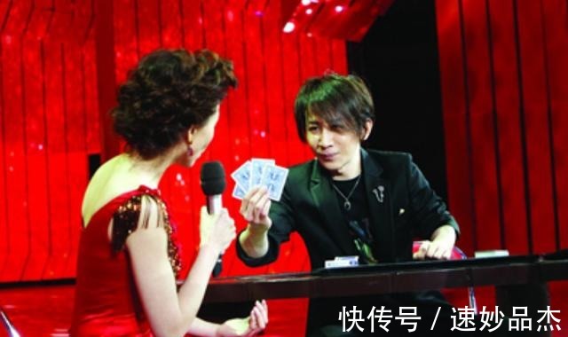 一夜爆紅|12年前，因春晚一夜爆紅的劉謙，如今在做什么？