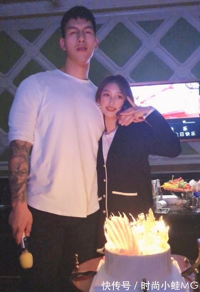 秦奋|中国野球第一人:宁可打野球也拒绝CBA,年收入超百万,女友超漂亮!