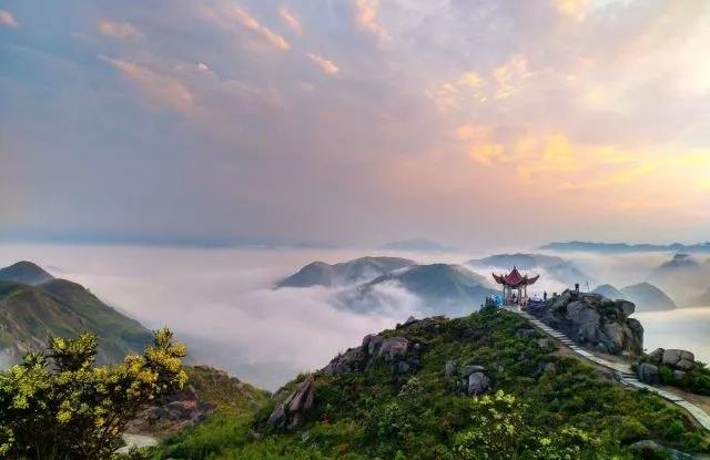 季节|九月正是登山的好季节，这个周末来征服苍南这座山！