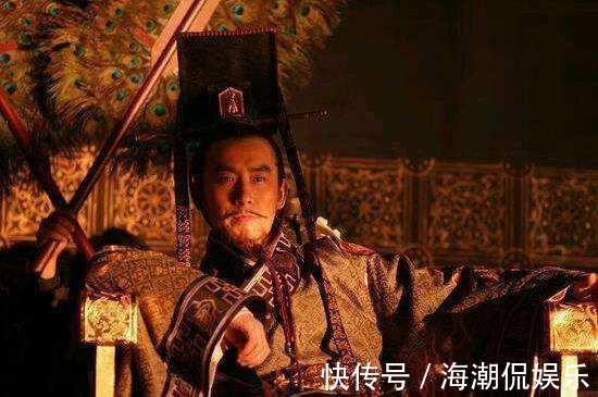 李渊#徐茂公喝醉酒,李世民偷偷给他披上衣服,徐酒醒后大惊要灭族了