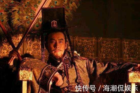 李渊#徐茂公喝醉酒，李世民偷偷给他披上衣服，徐酒醒后大惊要灭族了