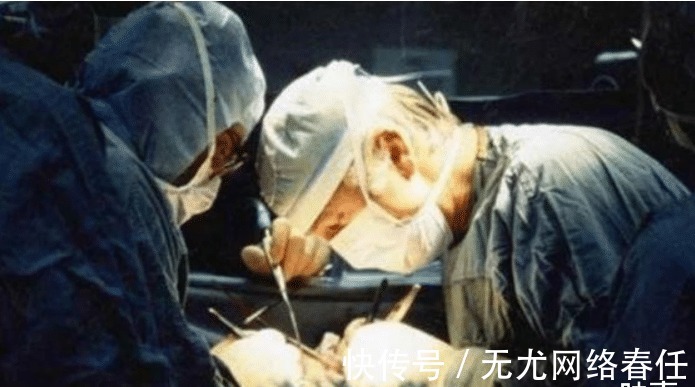 小菲伊|1984年美国女婴移植狒狒心脏,手术成功后,小女孩活了多久?