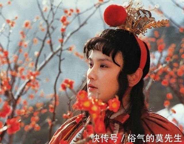 甘露@红楼梦中林黛玉的病，为何久治不愈？秘密就在薛宝钗吃的冷香丸里