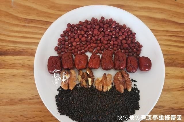 记忆力|红豆和这些是绝配，女人每天喝1碗，记忆力好还不显老！