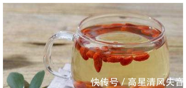 蒲公英|枸杞加上一物泡水喝,营养价值翻倍,养生保健效果更好!