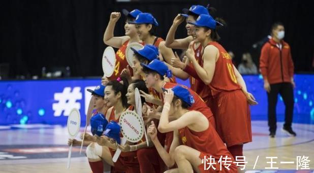 肱二头肌|4消息!老马表态度,女篮全员转阴,吴冠希报销,艾伦助力耐高