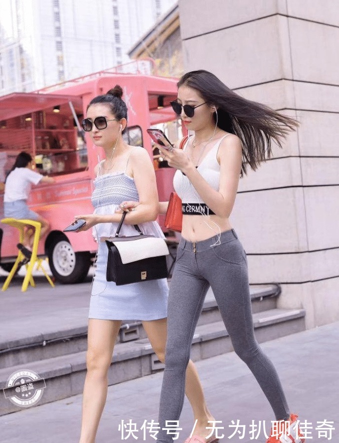 实不相瞒,遇到百里挑一素人女神,心动的感觉!