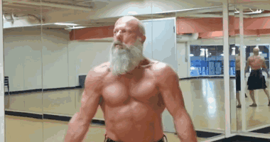 |搞笑GIF趣图姑娘,你这样会挨揍的!