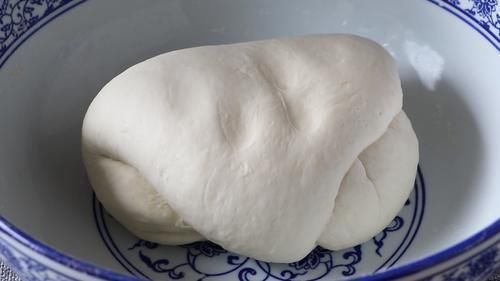 烙饼要软和面是关键,掌握这几点,家常饼个个柔软好吃,凉了不硬