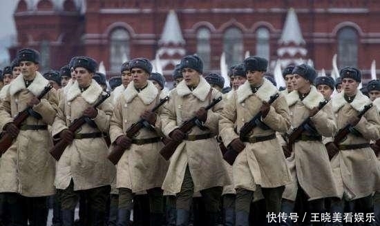 苏联作家邦达列夫小说《选择》,把莫斯科保卫战表现得太过凄惶