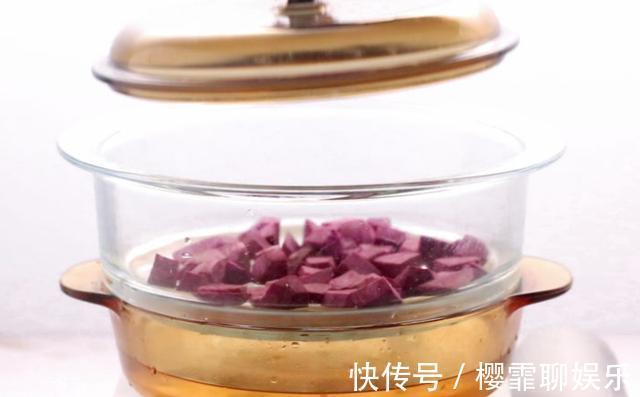 教你做低卡紫薯饼，不放油不揉面，适合懒人和减肥瘦身人士