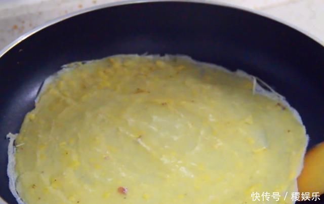 香蕉不要直接吃，淋入2个鸡蛋，比大鱼大肉还香，出锅女儿吃美了