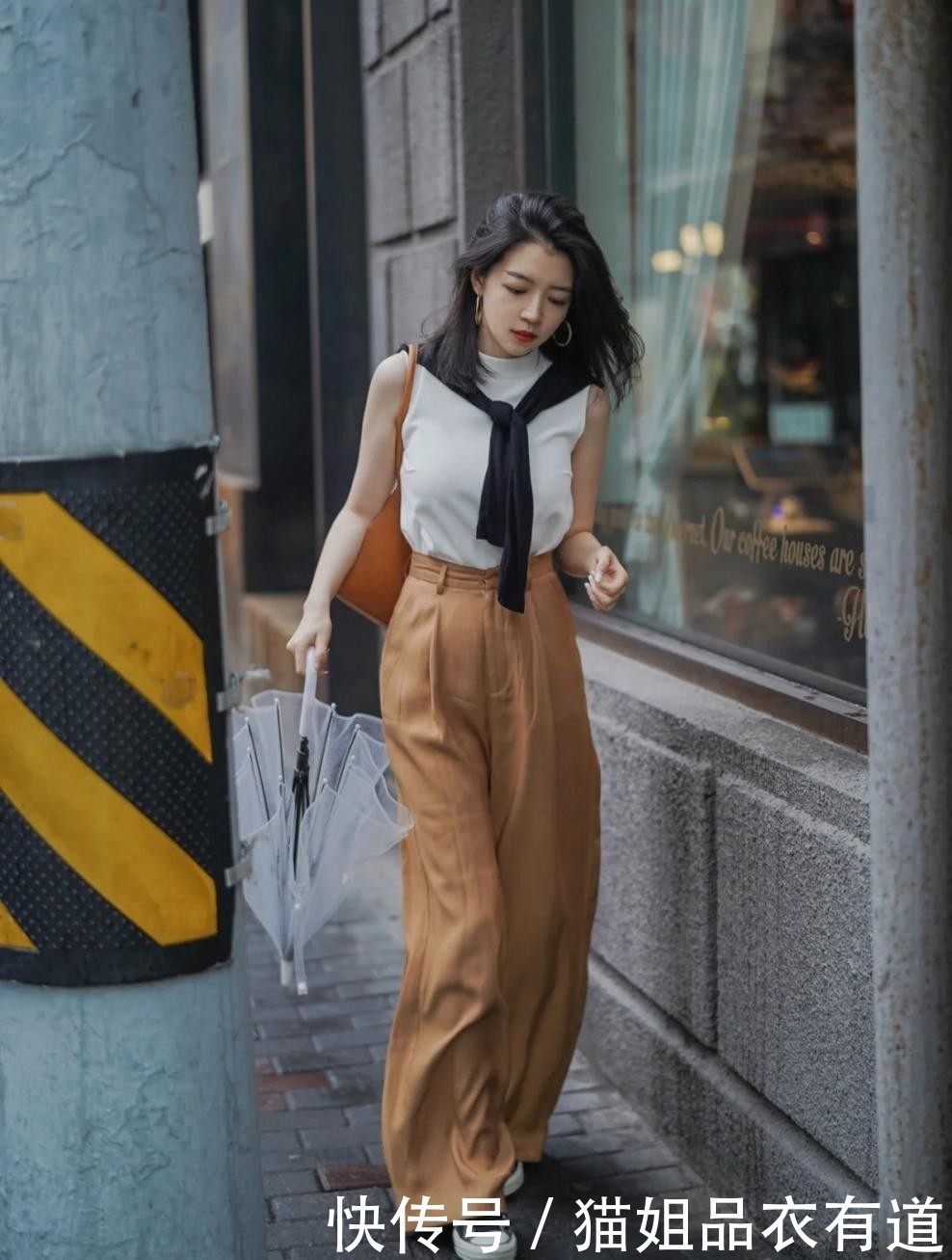 凉鞋|懂穿搭的女人有多美?“阔腿裤+平底鞋”今夏这么穿时髦又迷人