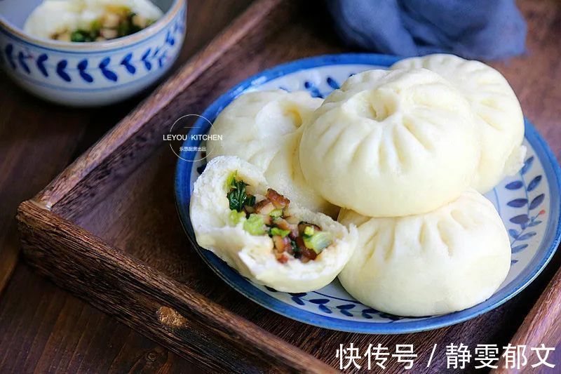 包子|纯素馅大包子，鲜嫩多汁，比肉的还香，一次多蒸点，早餐也有了