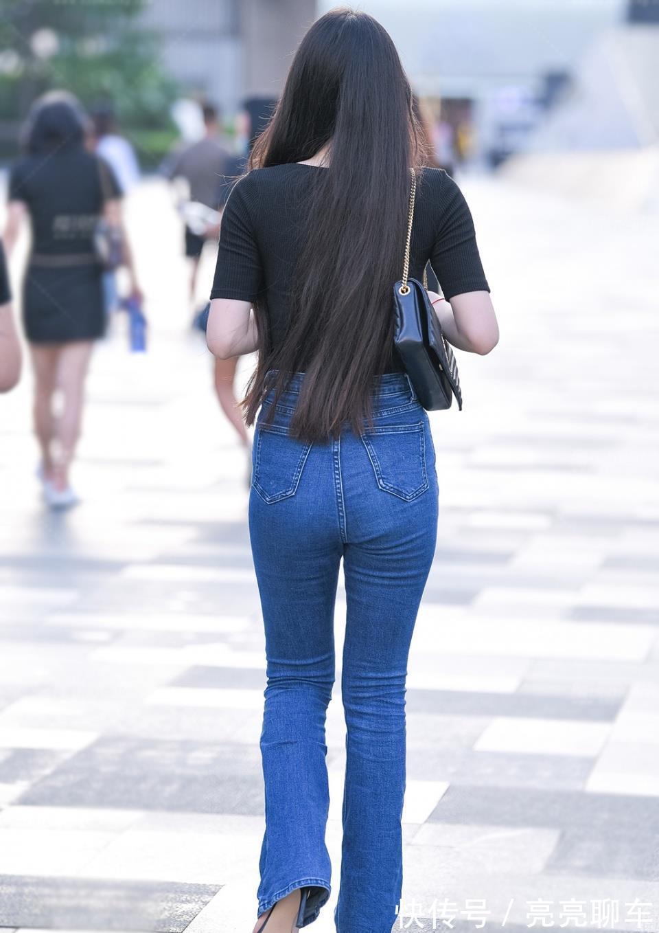 微喇叭裤|秋季优选微喇叭裤,穿着显瘦又显腿长,搭配休闲又简约大方