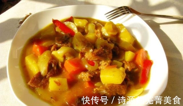 咖喱牛腩|港式咖喱牛腩的做法,伴着奶香的牛腩,软糯即化,老少皆宜的美食!
