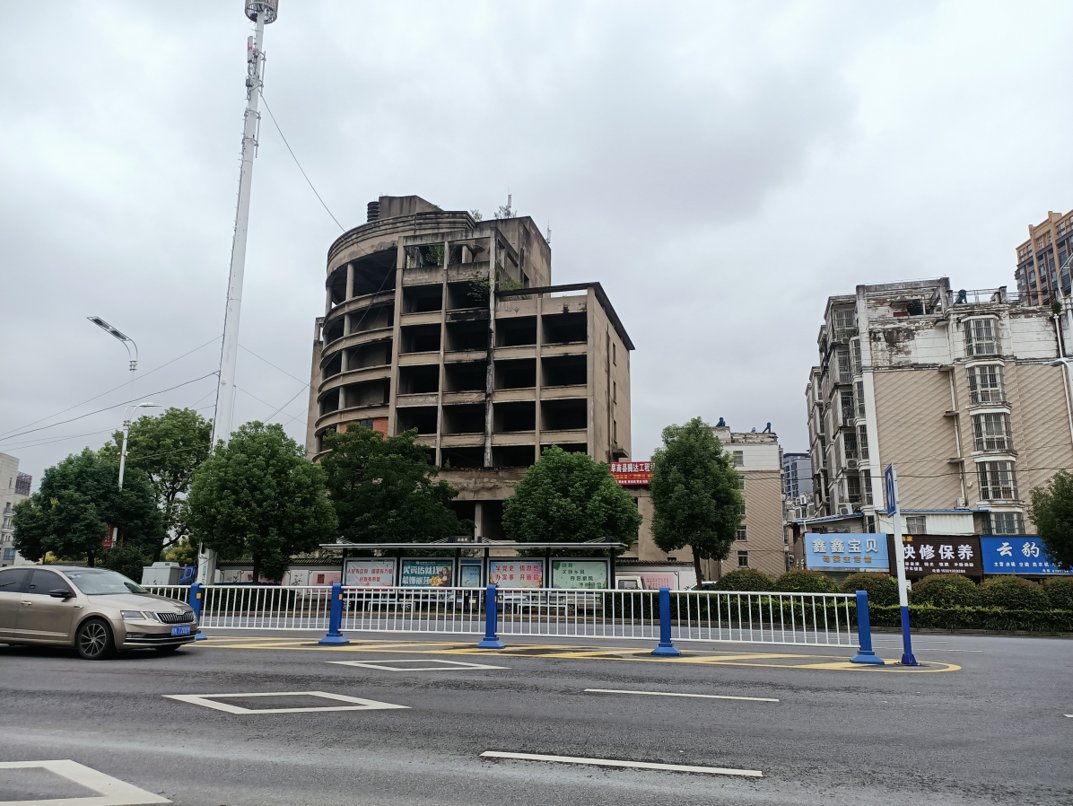 保证金|阜南人熟悉的这栋大楼要拍卖了!起拍价超3600万!