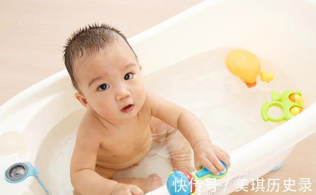 时节|若要小儿安,三分饥与寒,深秋时节宝宝的护理细节父母要了解