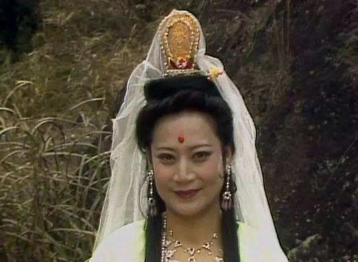 观音菩萨|她是最经典的“观音菩萨”,演戏时怪事频频,拍完戏皈依佛门