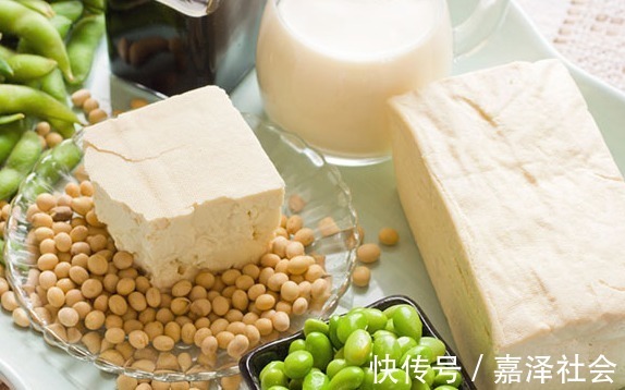 汤泡饭|吃一次相当于吃8个塑料袋,父母还在给孩子吃,发育慢长得矮