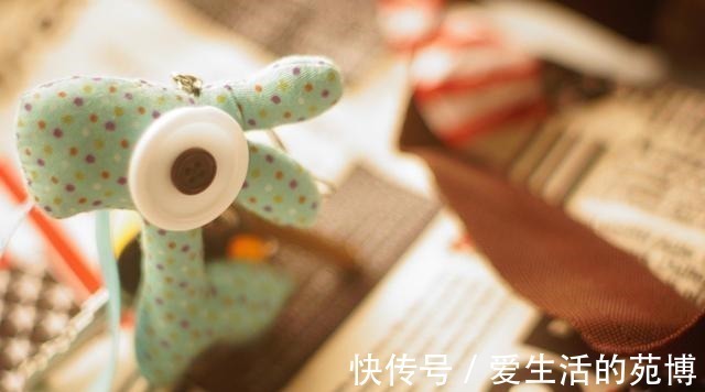 天蝎座|智商太高,因此很难真正快乐的三大星座,没人理解,注定承受孤独