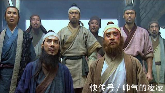 张清!梁山的8个三人组最强的不是武松鲁智深杨志,谁能击败他们