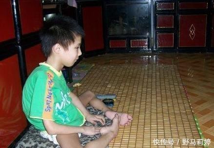 遗传病|4种“痛苦”最易遗传给儿子,夫妻若有一人中了,最好生女儿!