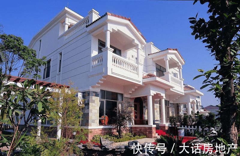 破产|5家房企坏账超1000亿，多个大型房企连环暴雷！最终亏了谁？